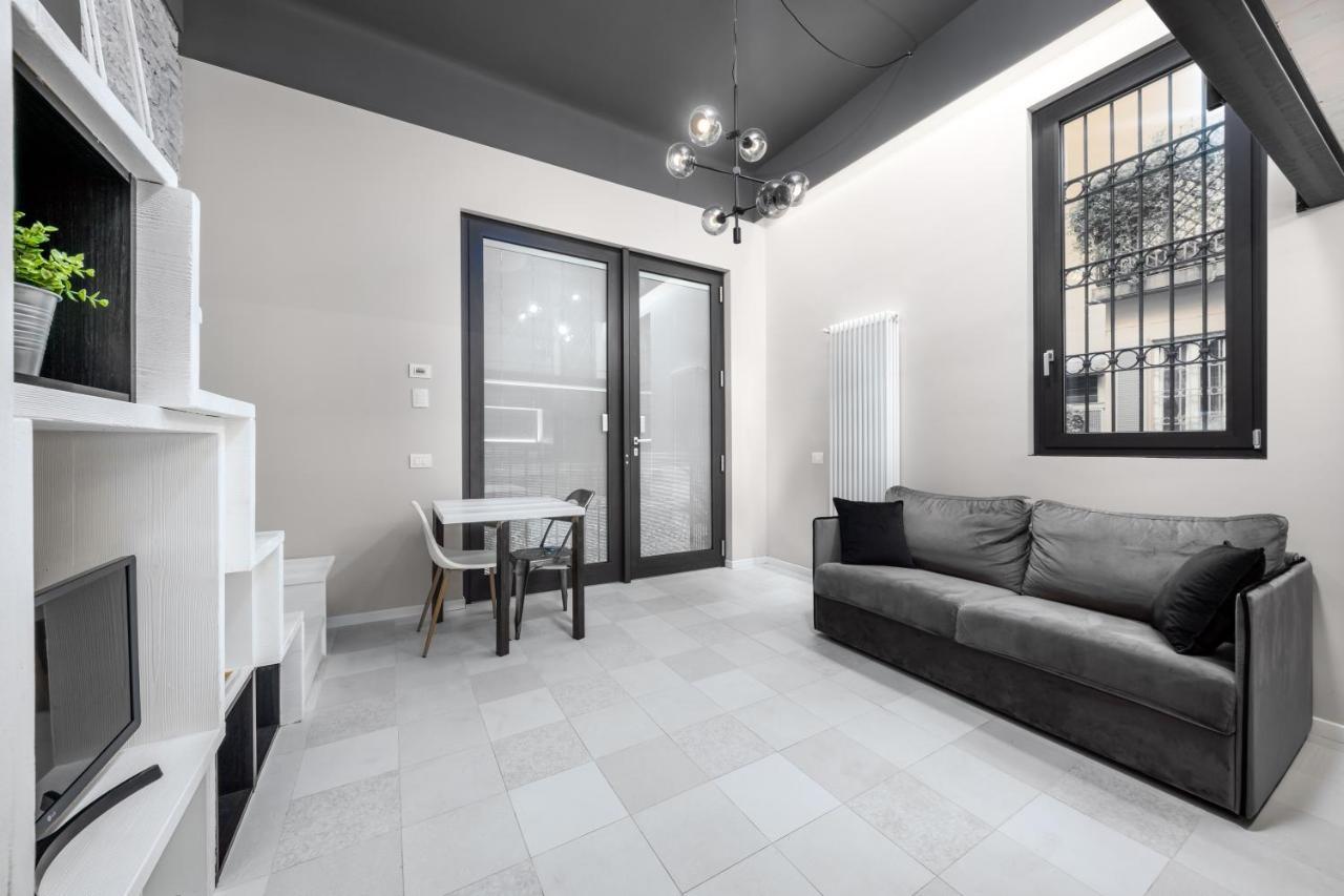 Casa da Suite Yalta Milan Bagian luar foto